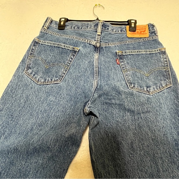 Levi's Men's Jeans 550 Relaxed Fit Medium Wash Size 34 x 30 - Picture 4 of 14